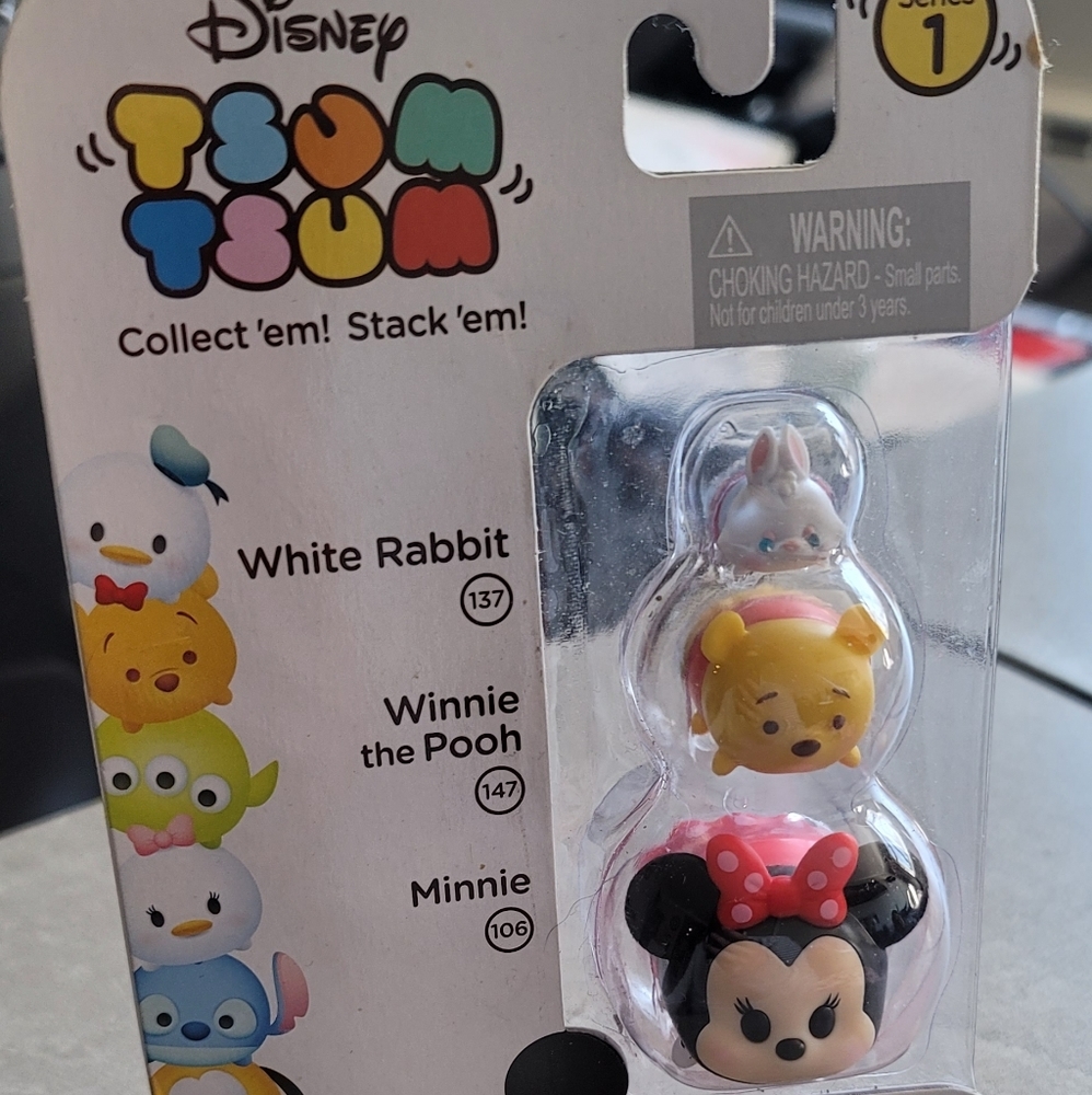 NIP Disney Tsum Tsum Series 1 White Rabbit 137 Winnie The Pooh 147 Minnie Mouse